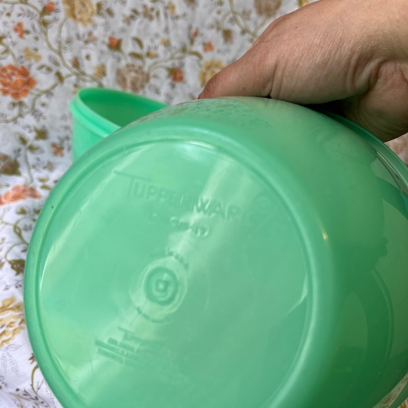 Vintage Tupperware - Picture 2 of 3